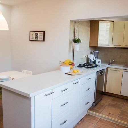 Apartament Lux-Centrum Gliwice Buitenkant foto
