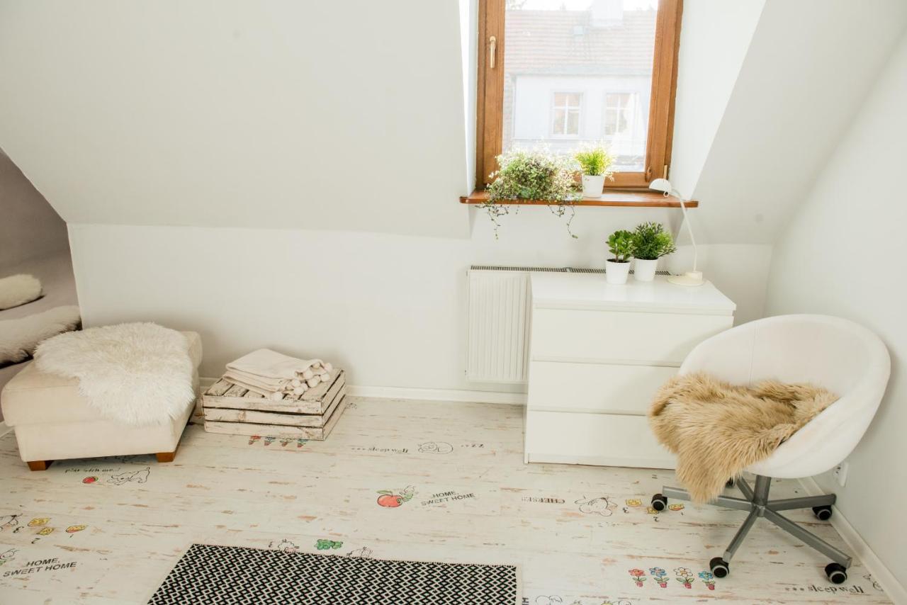 Apartament Lux-Centrum Gliwice Buitenkant foto